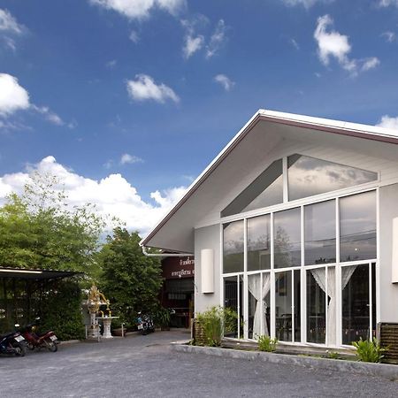 The Lantern Hostel, Chalong ,Phuket Exteriör bild