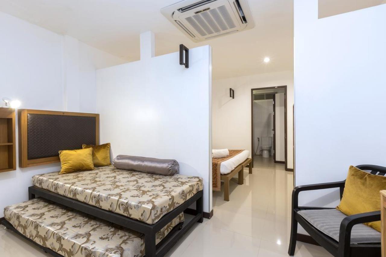The Lantern Hostel, Chalong ,Phuket Exteriör bild
