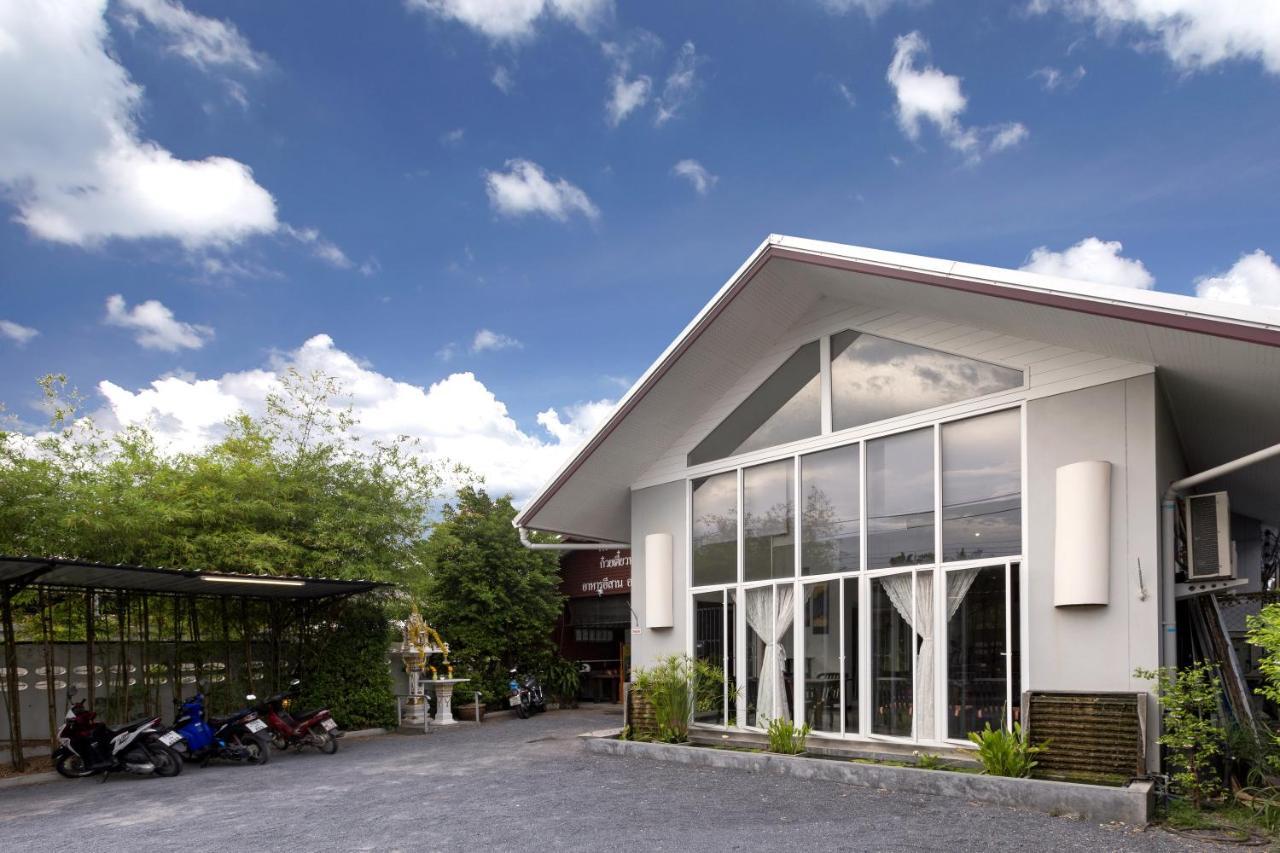 The Lantern Hostel, Chalong ,Phuket Exteriör bild